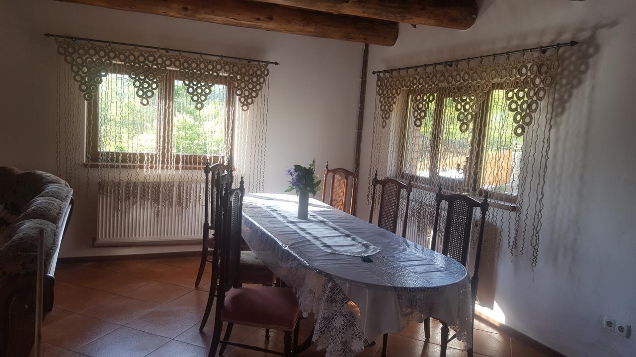 فندق Casa Din Piatra Poiana  المظهر الخارجي الصورة