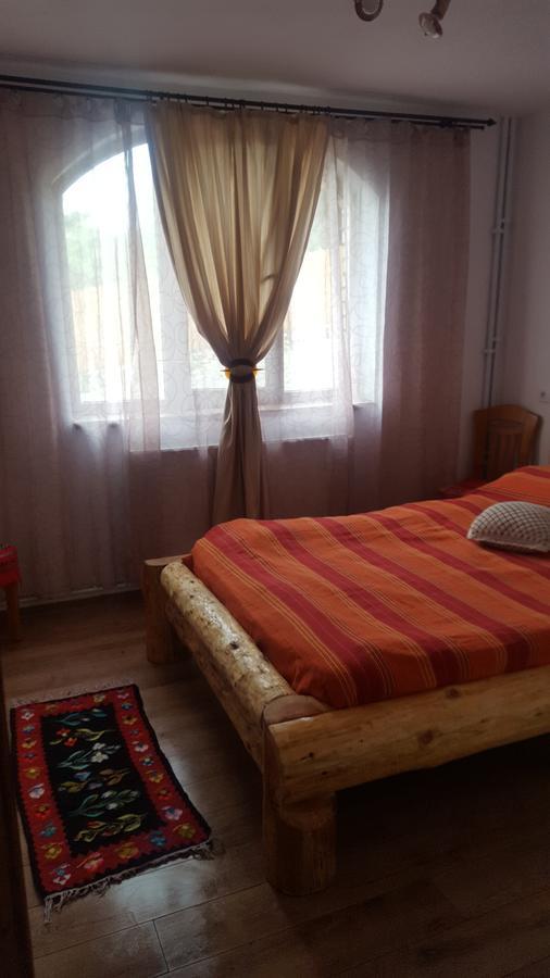 فندق Casa Din Piatra Poiana  المظهر الخارجي الصورة